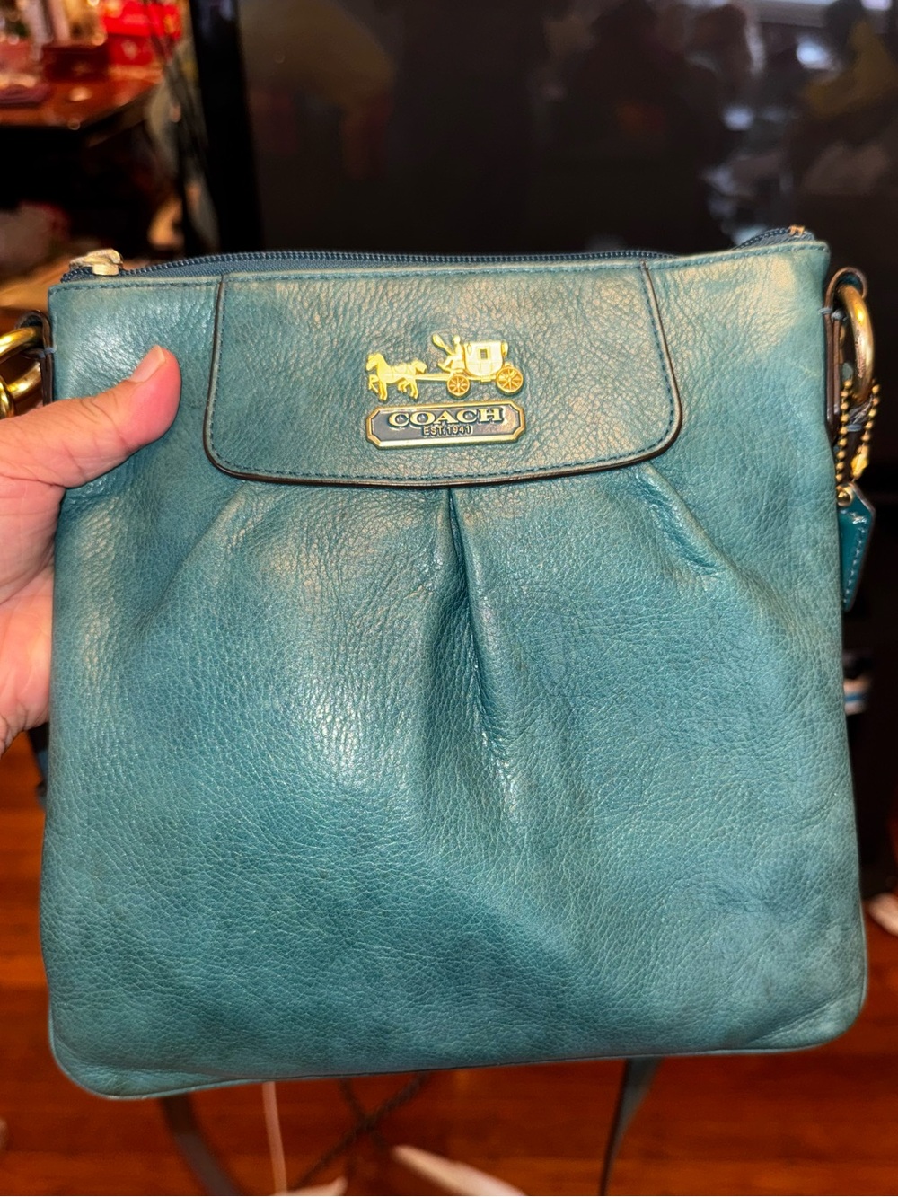 Vintage y2k Coach Madison Leather Crossbody #41980